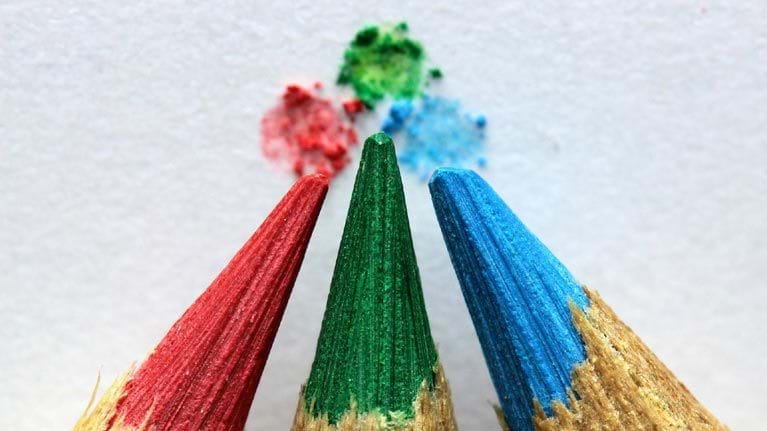 Puntas de lápices con colores RGB - Con Reversa, mejor mostrar una imagen